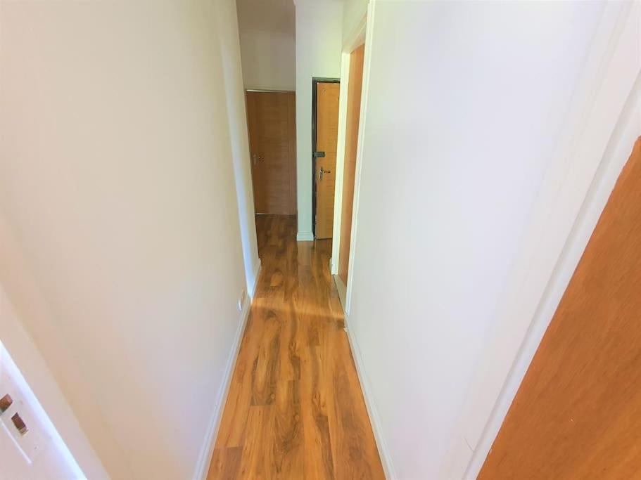 2 Bedroom Flat - Travel Direct To Heathrow/Central London Exterior foto